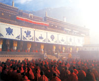 budistlerin yeni yıl töreni