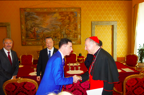 Kardinal Pietro Parolin ile Adnan Oktar Temsilcilerinin Görüşmesi 