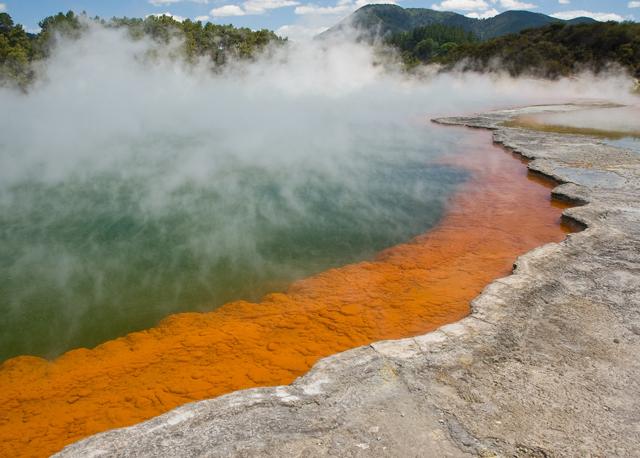 Şampanya Gölü, Yeni Zelanda