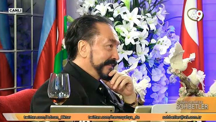 Sn. Adnan Oktar’ın ‘'The PKK's Treachery and Oppression” adlı kitabının dağıtımından sonra Hollanda ve Belçika medyasında çıkan iddialara cevaplar: 