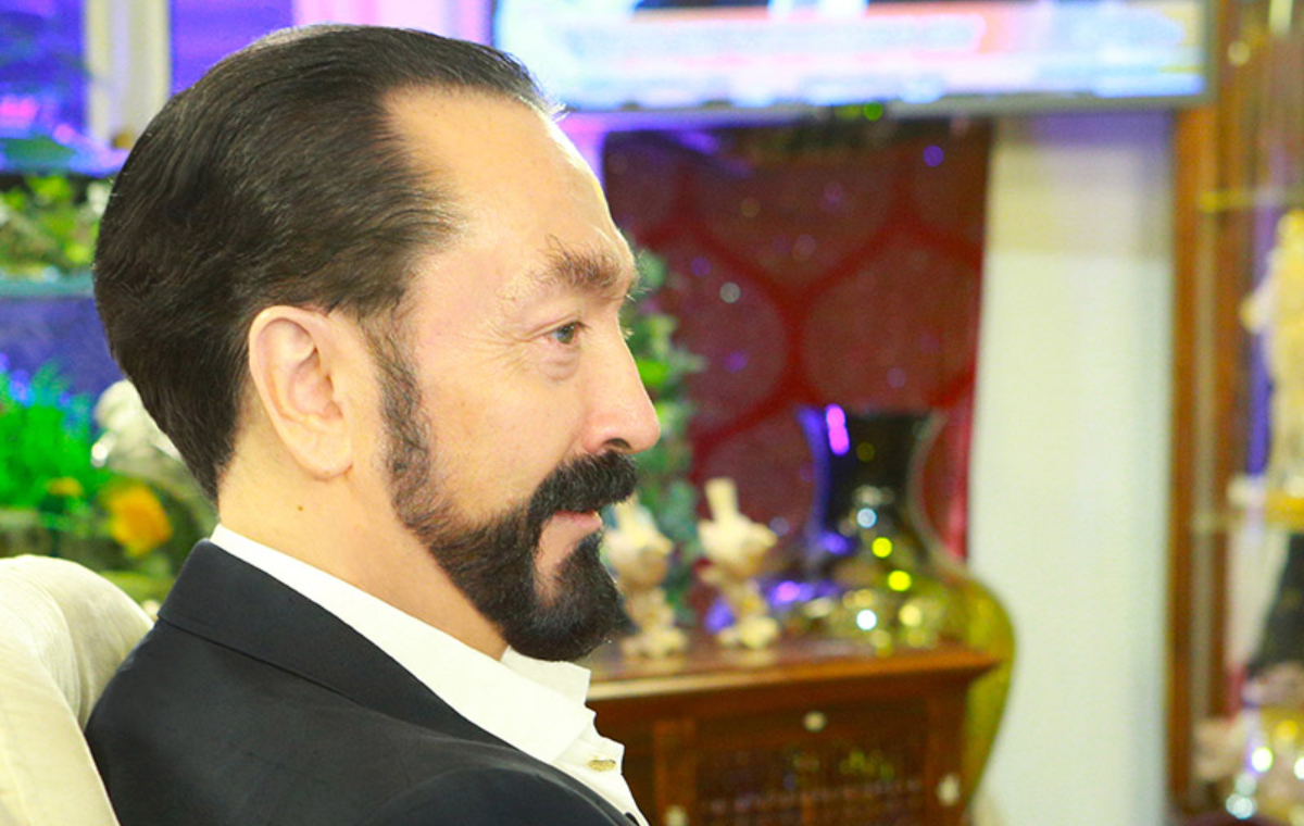 Adnan Oktar kimdir?