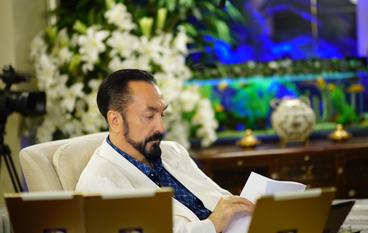 Adnan Oktar'ın Sohbetlerinden Başlıklar