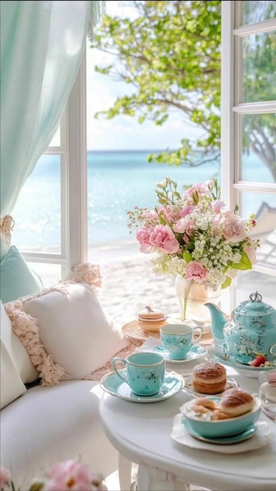 Sevgiyle Yaşayan, Cennetin Güzelliğini Hisseder