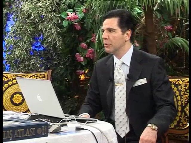 Dr. Oktar Babuna ve Altuğ Berker'in canlı yayın sohbeti (19 Nisan 2010)