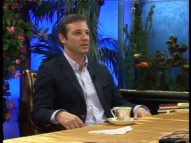 Dr. Oktar Babuna ve Dr. Cihat Gündoğdu'nun HarunYahya.TV'deki canlı röportajı (10 Haziran 2010)